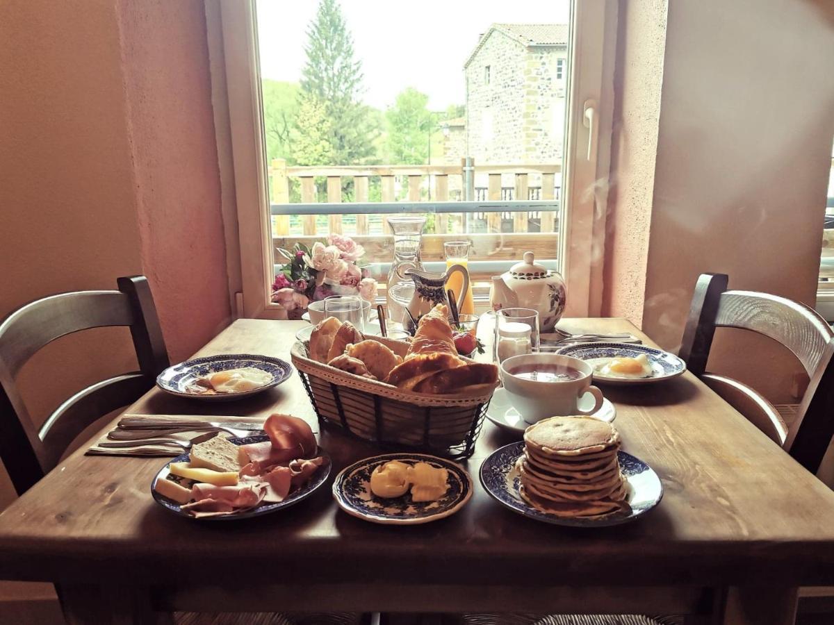 Auberge De Chanteuges Екстериор снимка
