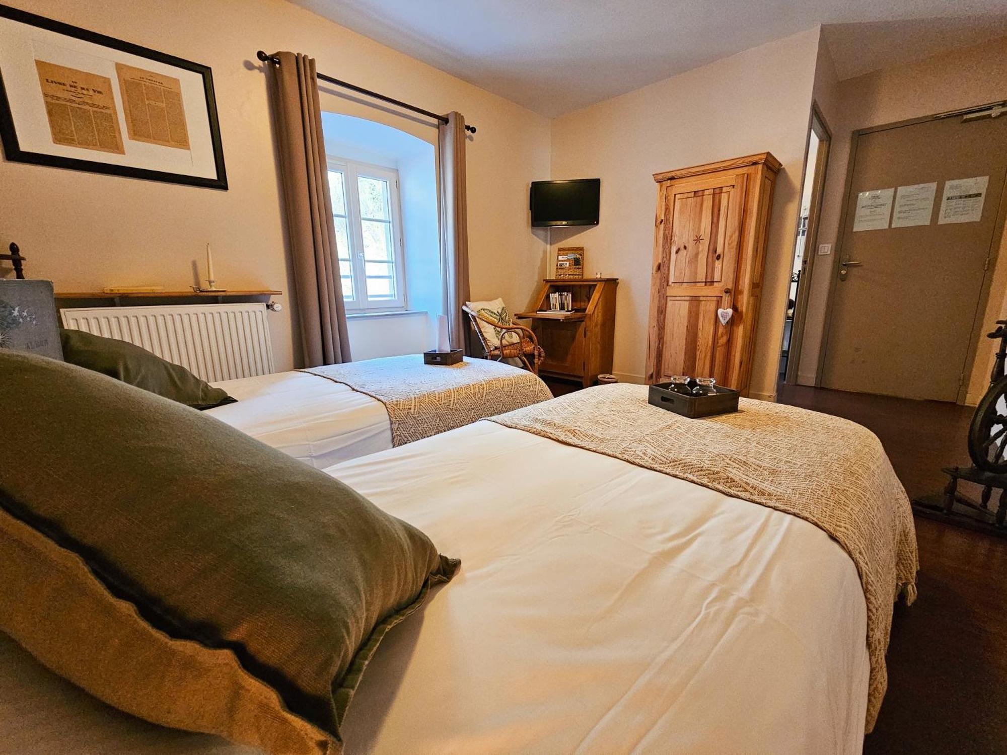 Auberge De Chanteuges Екстериор снимка