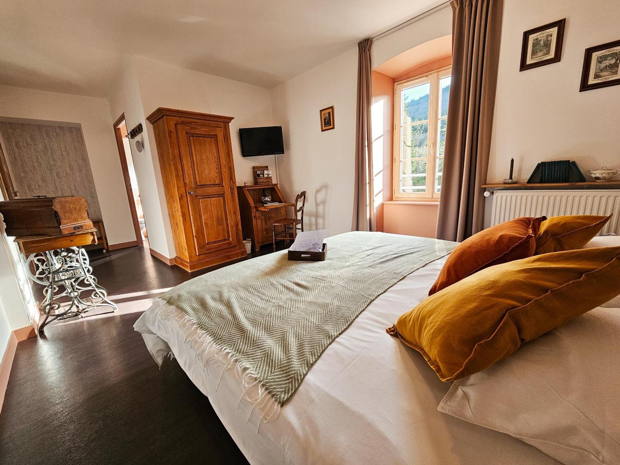 Auberge De Chanteuges Екстериор снимка