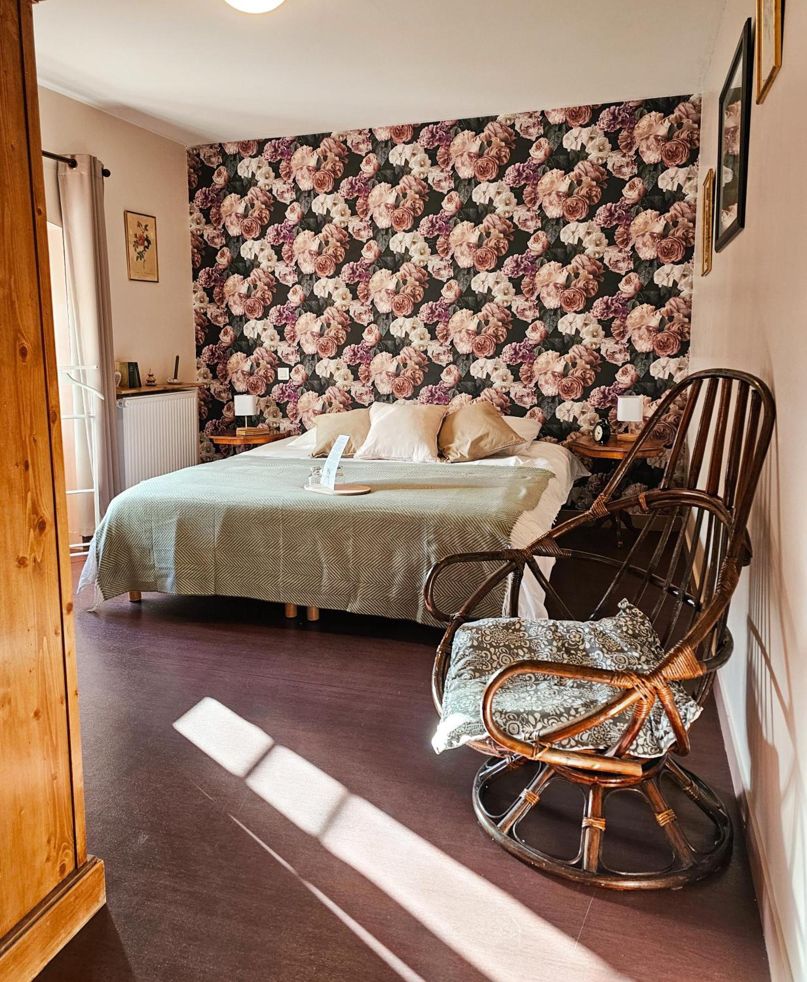 Auberge De Chanteuges Екстериор снимка