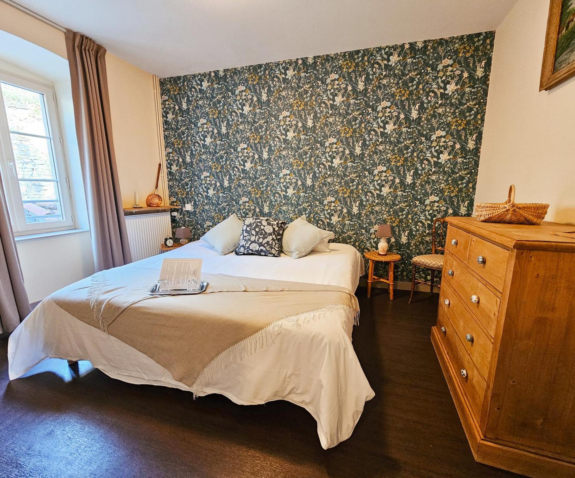 Auberge De Chanteuges Екстериор снимка